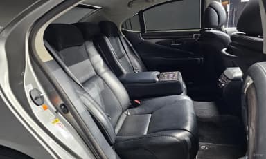 LS460