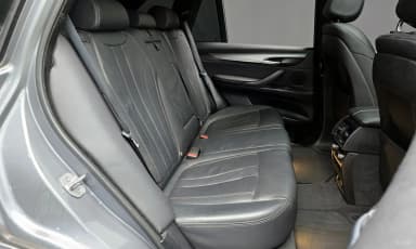 X5 (F15)
