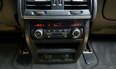 X5 (F15)