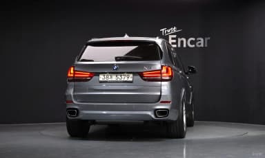 X5 (F15)