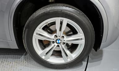 X5 (F15)