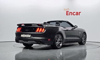 Mustang