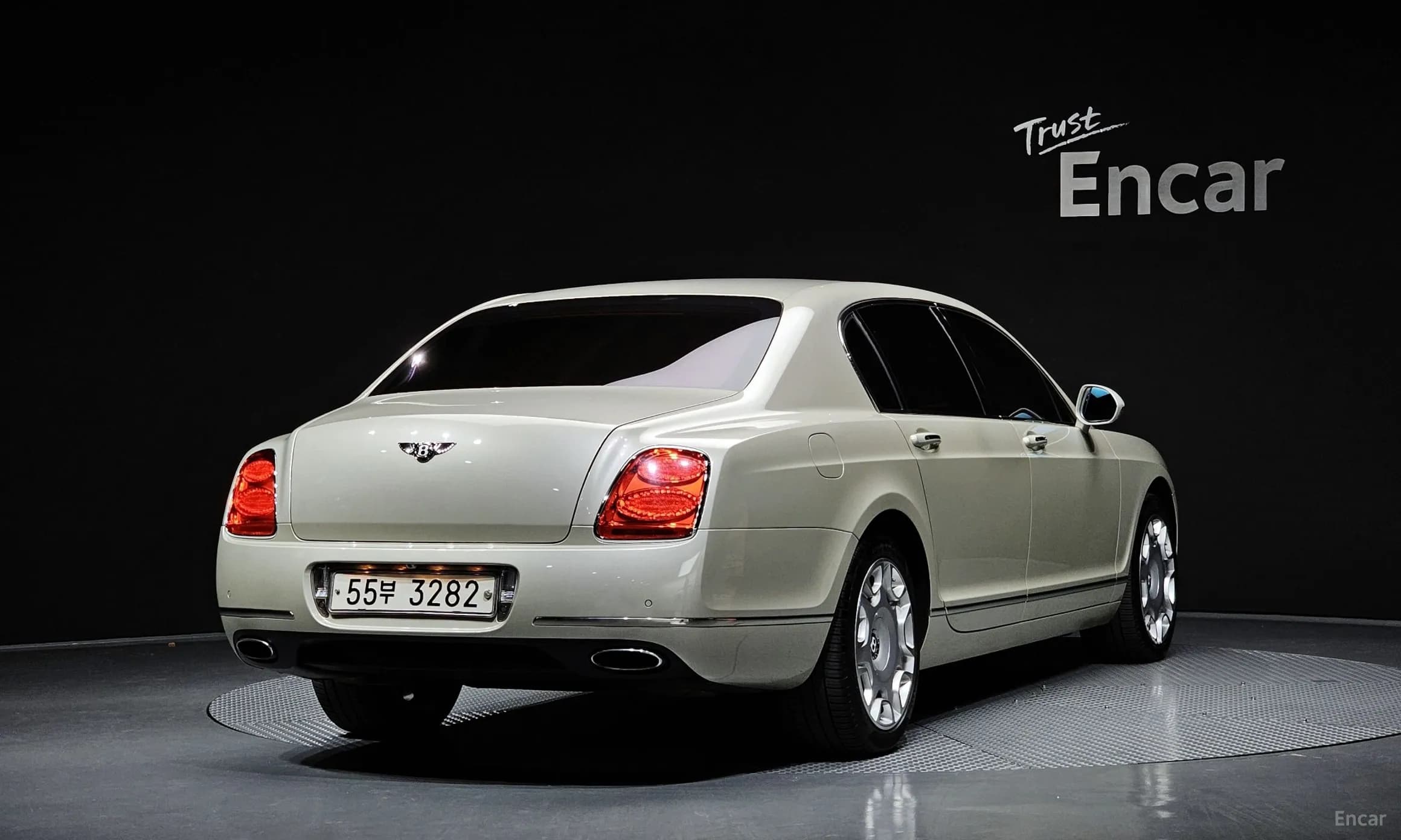 Flying Spur Gen 1