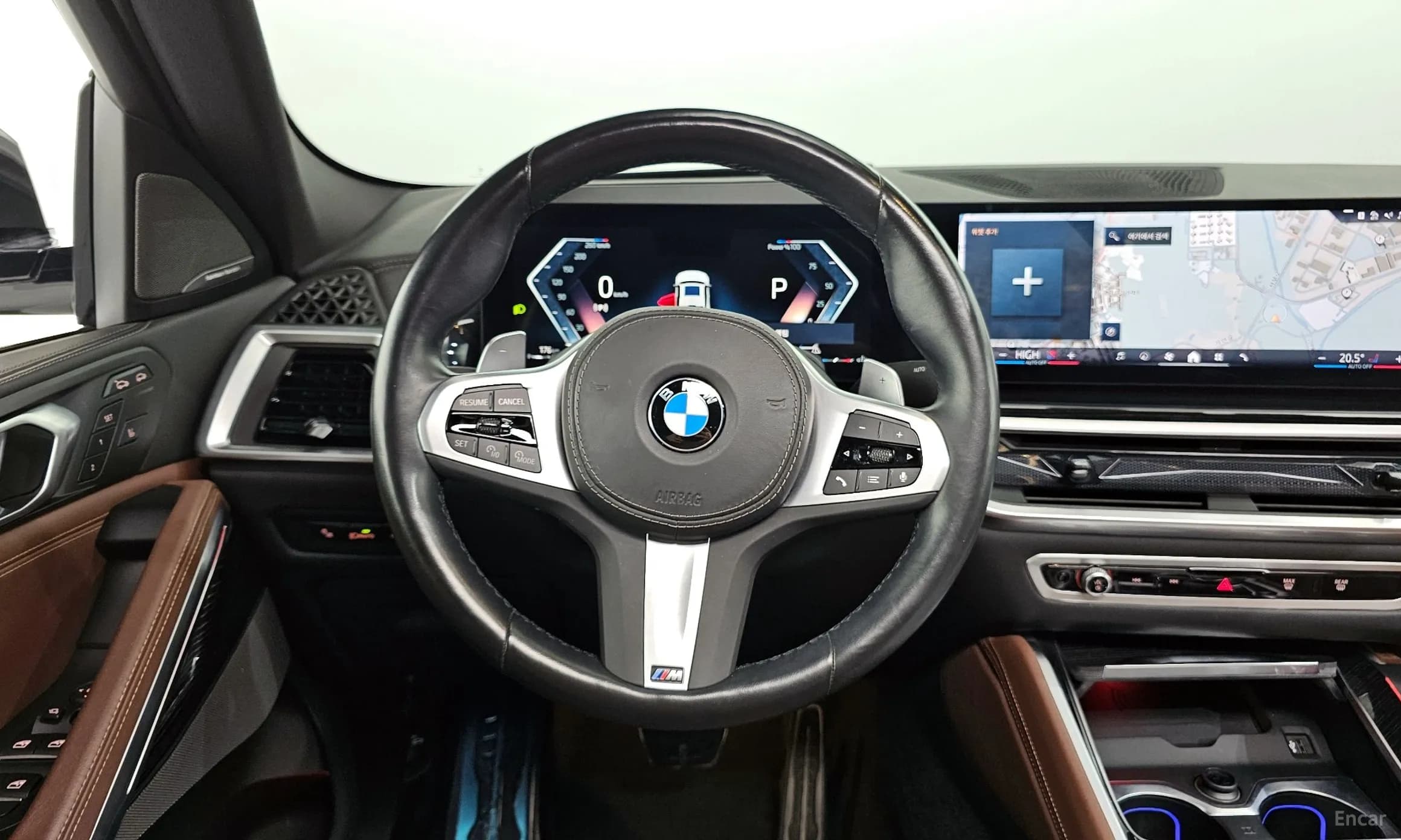 X6 (G06)