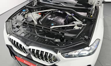 X6 (G06)