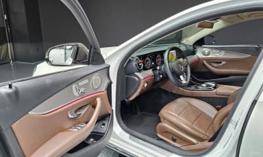 E-Class W213