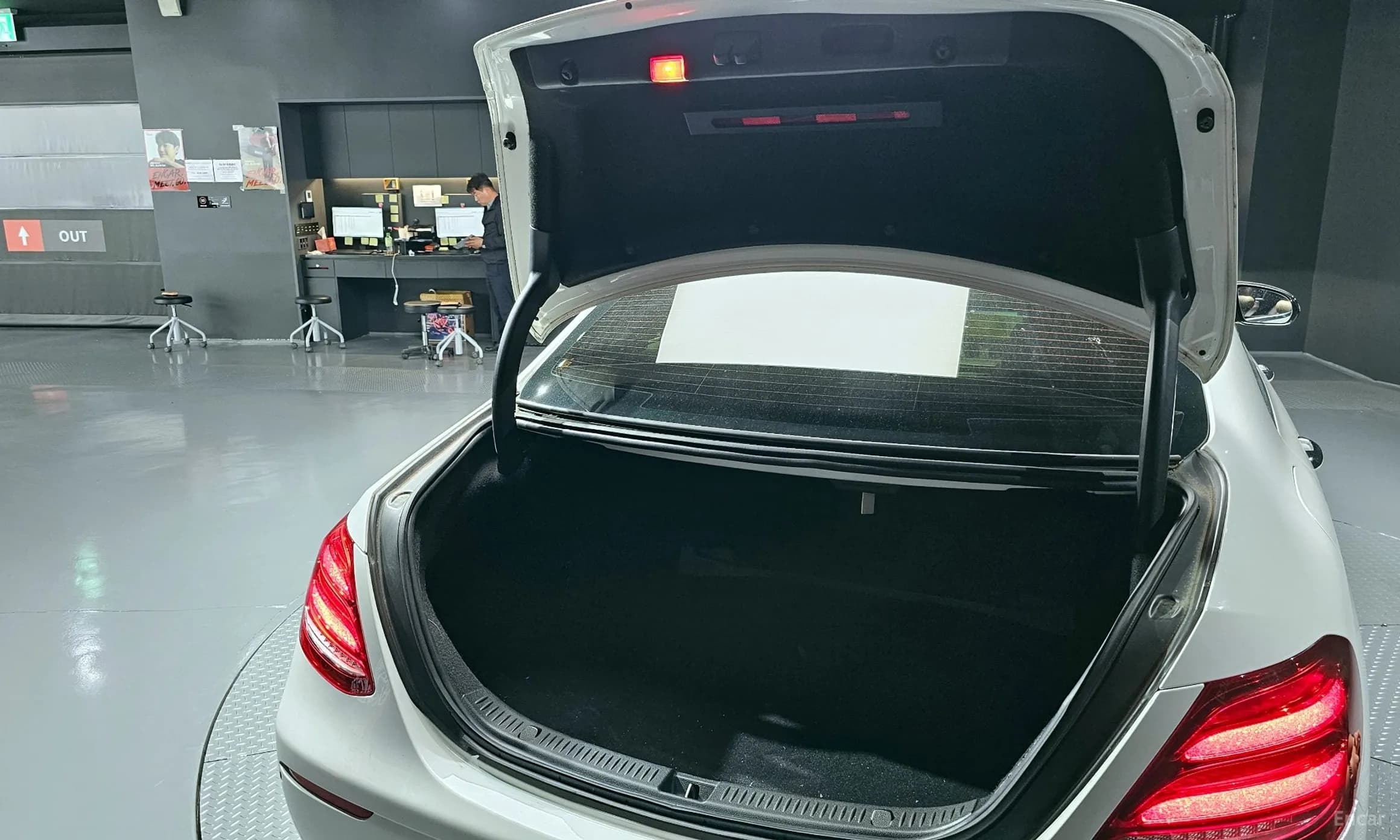 E-Class W213