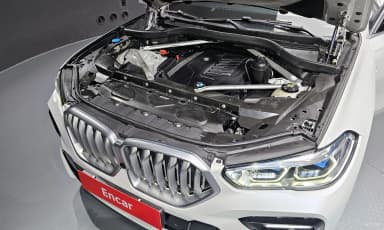 X6 (G06)