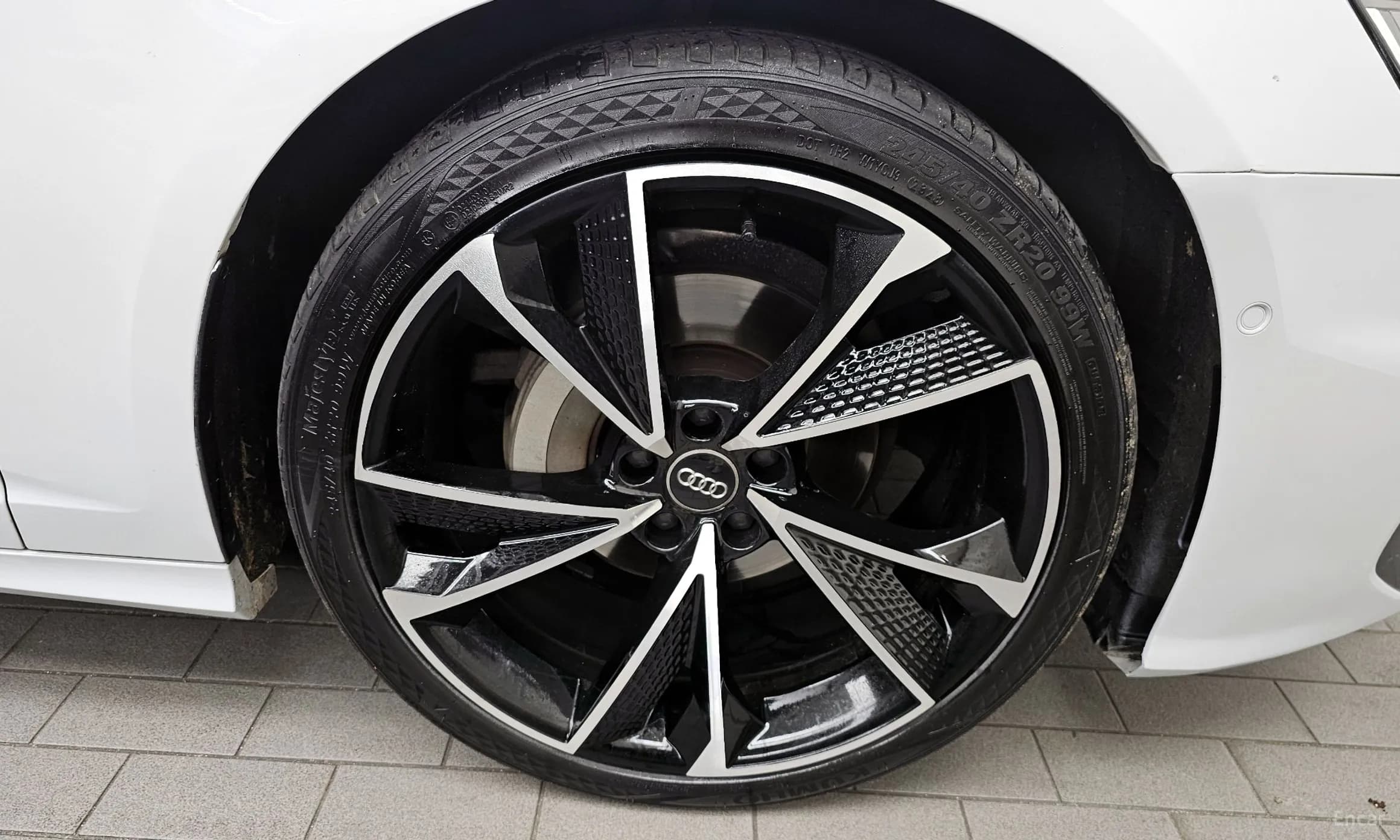 A6 (C8)