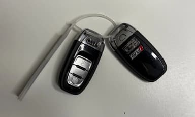 R8 (4S)