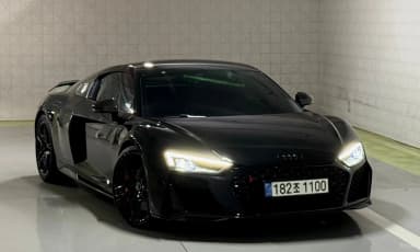 R8 (4S)