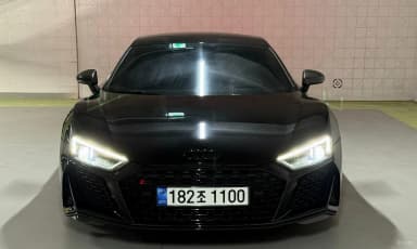 R8 (4S)