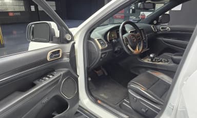 Grand Cherokee
