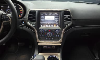 Grand Cherokee