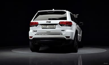 Grand Cherokee