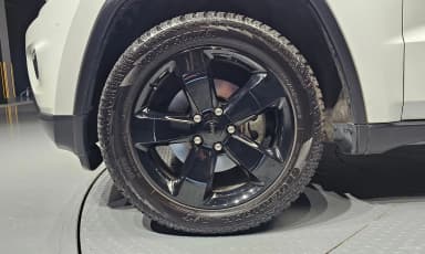 Grand Cherokee