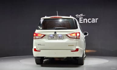 Korando Turismo