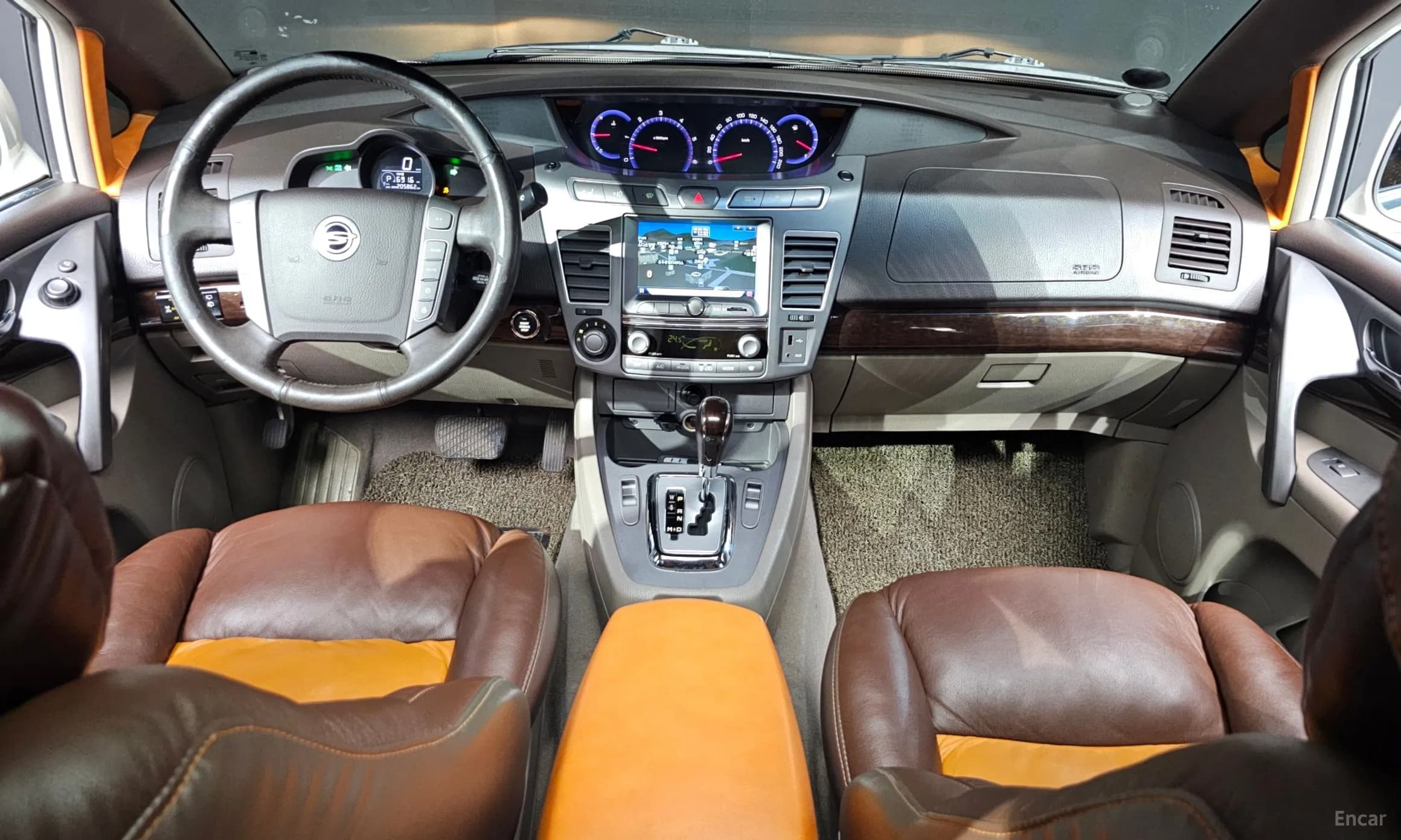 Korando Turismo