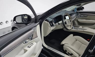S90