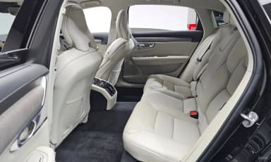 S90