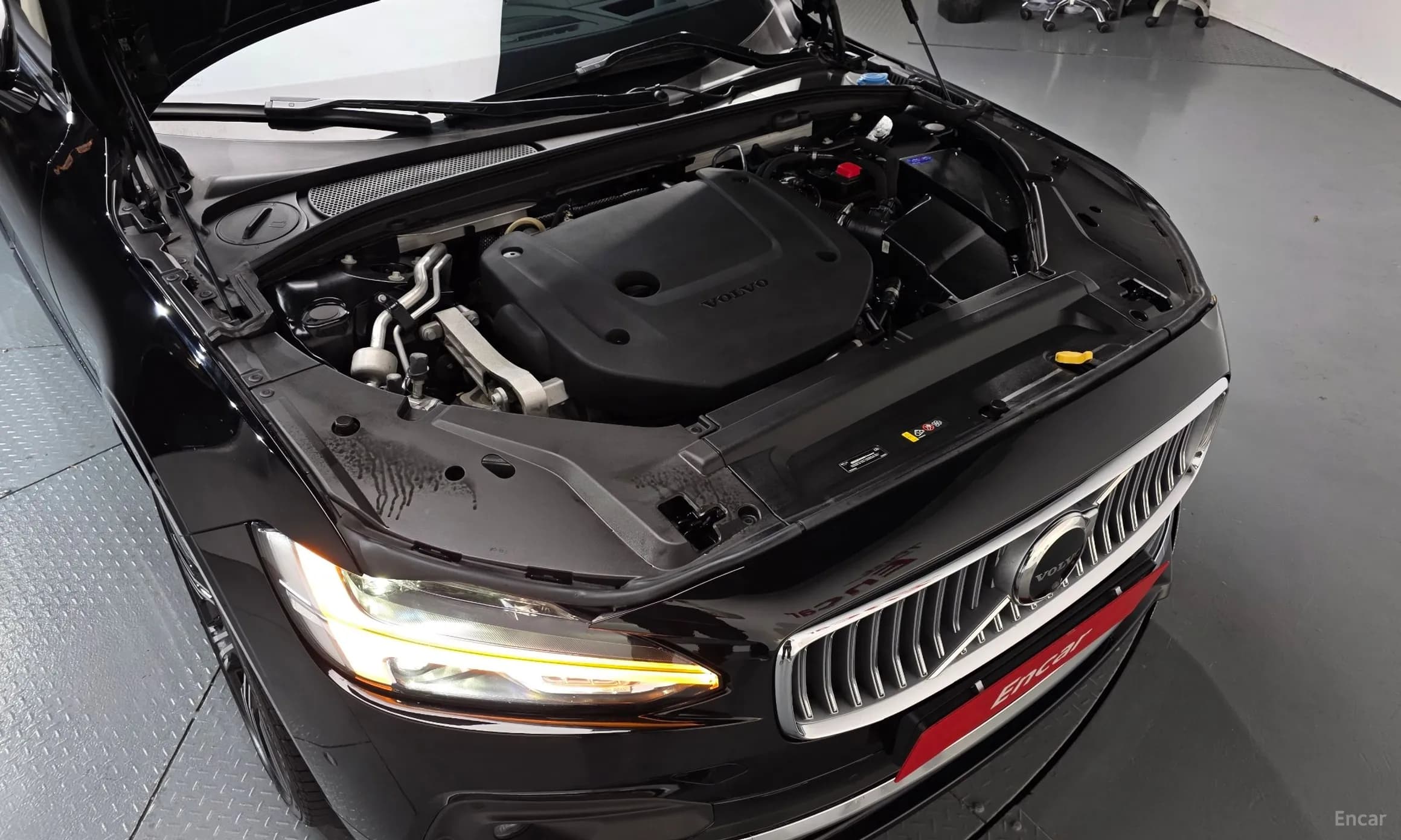 S90