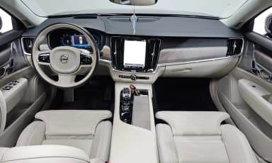 S90