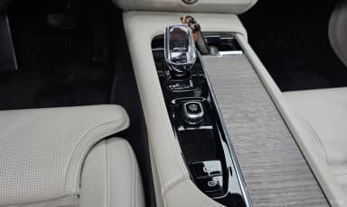 S90