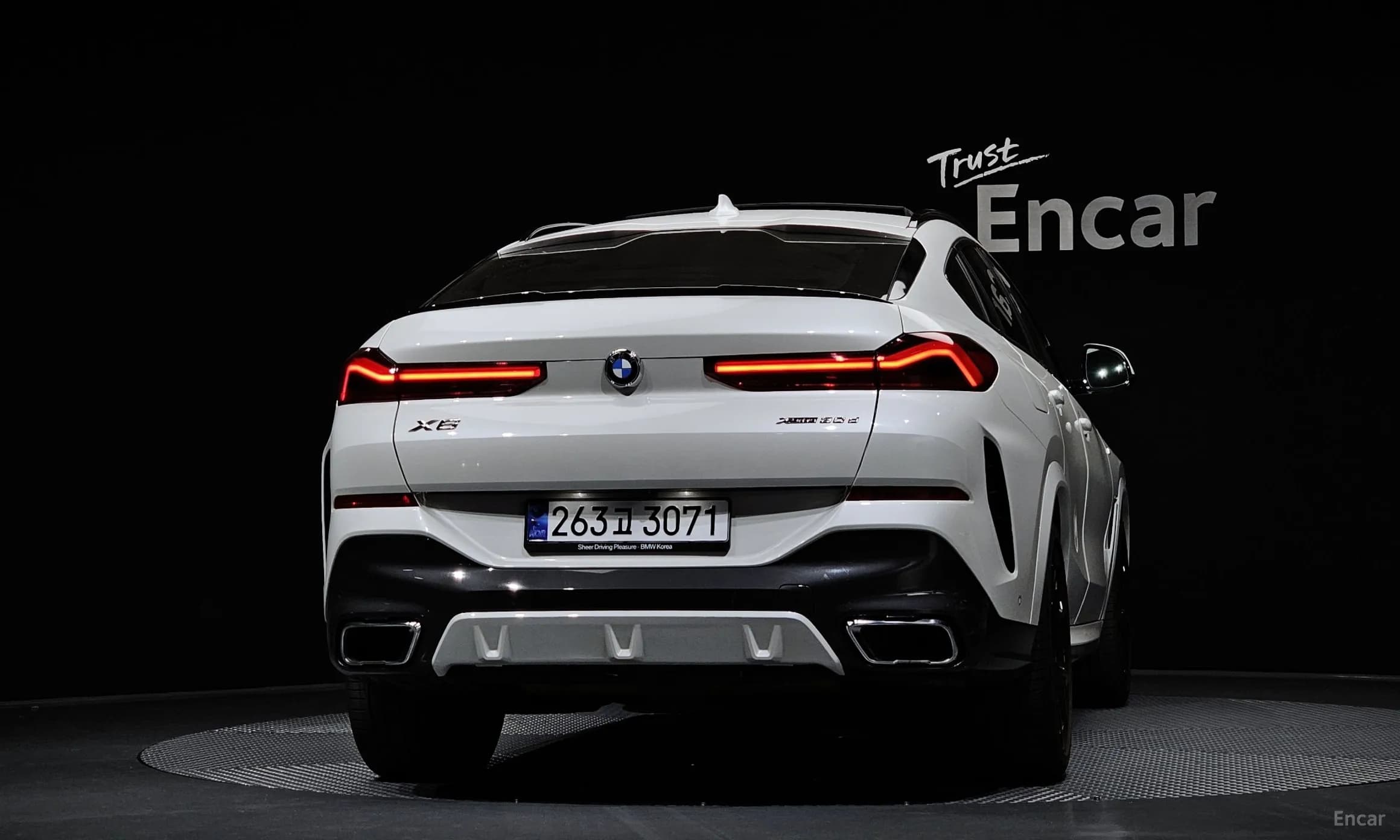 X6 (G06)