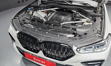 X6 (G06)