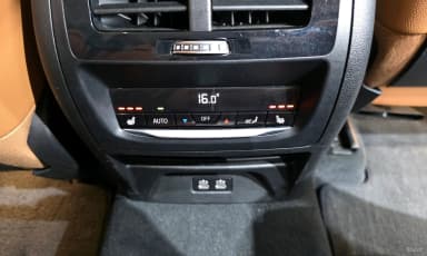 X3 (G01)