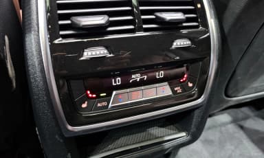 X6 (G06)