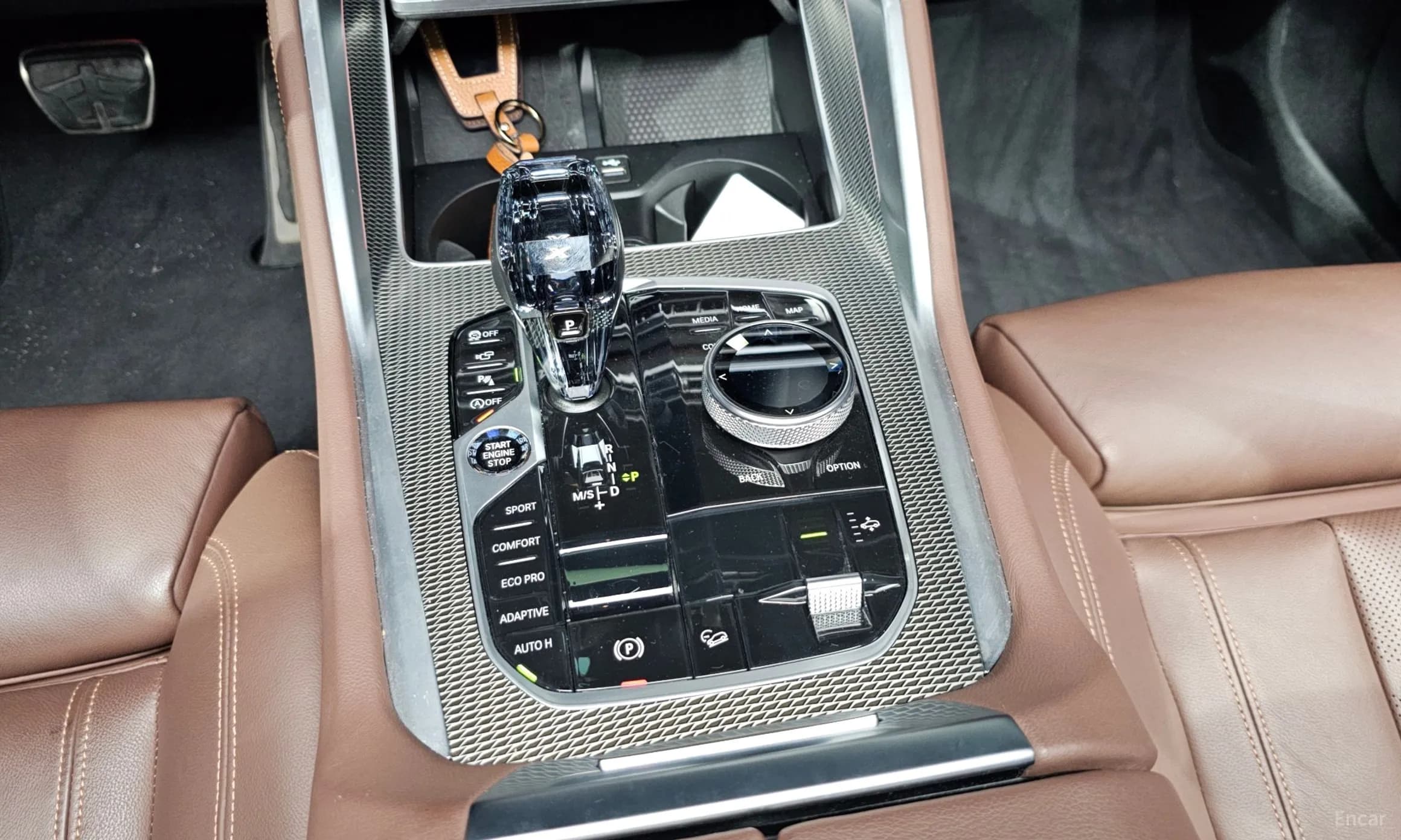 X6 (G06)