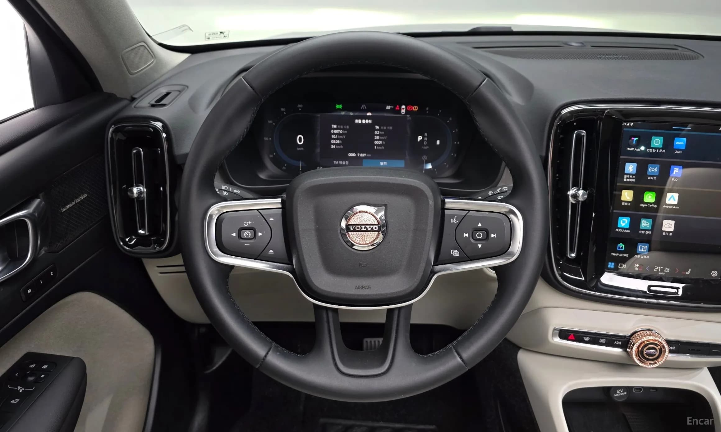XC40