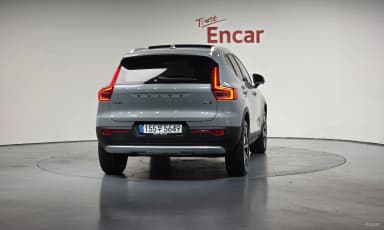 XC40