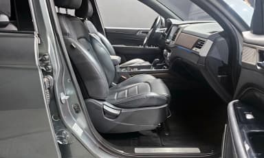 G4 Rexton