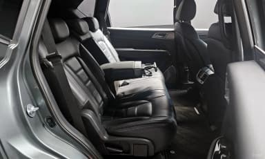 G4 Rexton