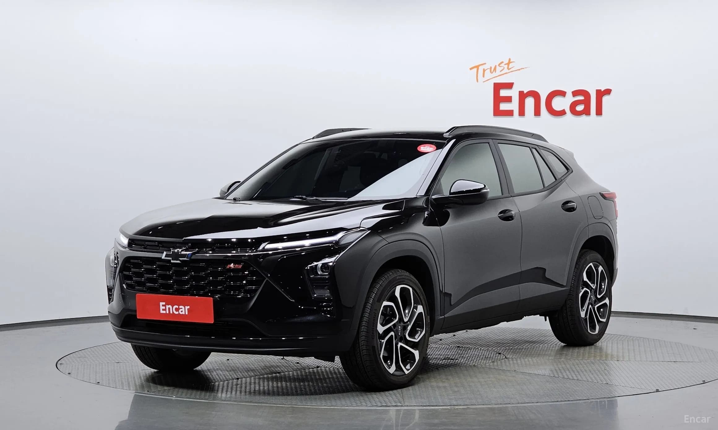 Trax Crossover