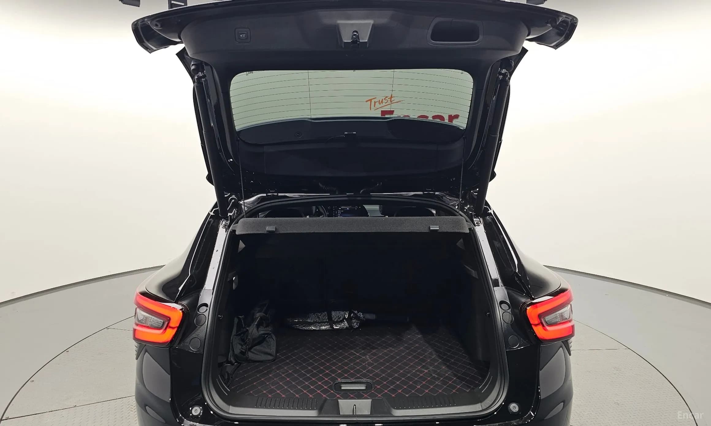 Trax Crossover