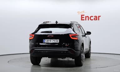 Trax Crossover