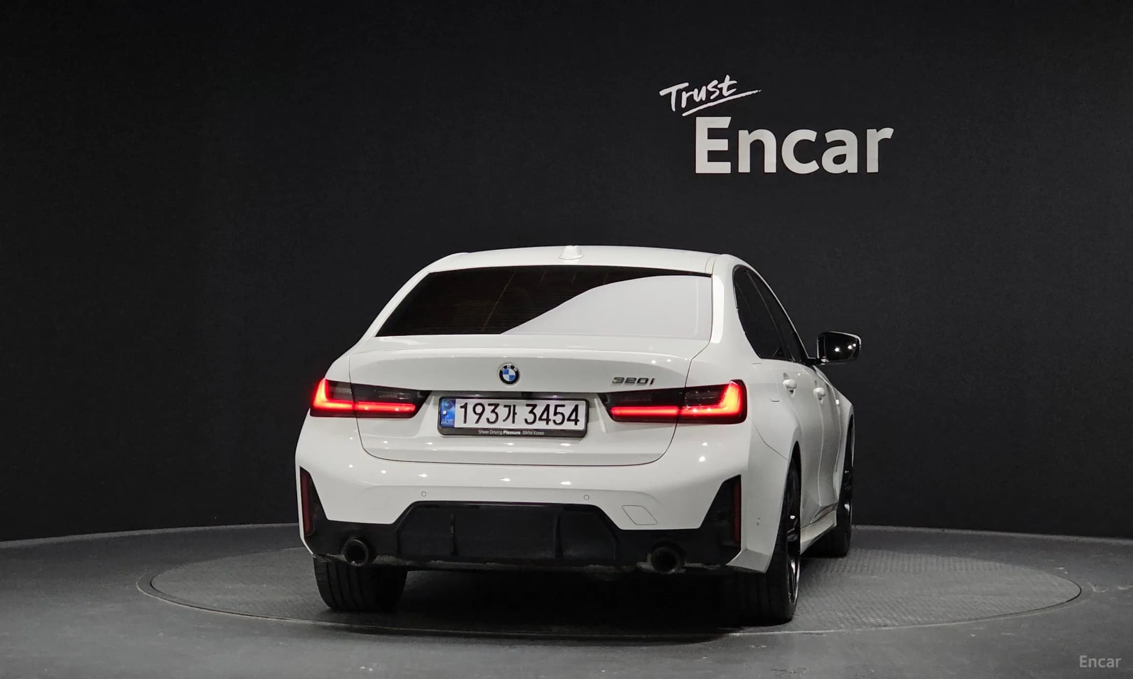 3 Series (G20)