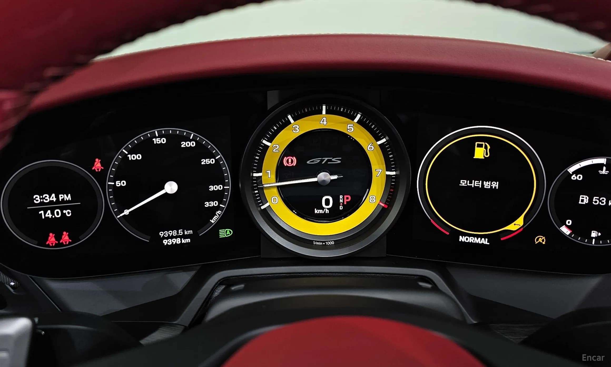 911 (992)