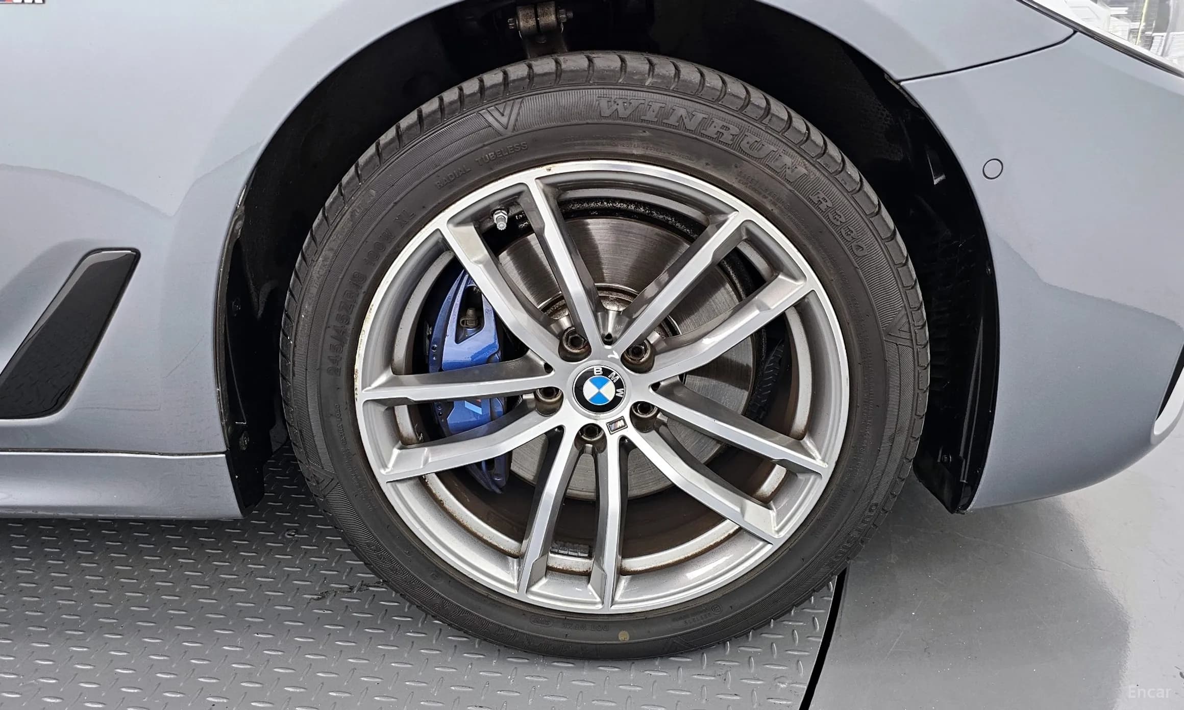 5 Series (G30)