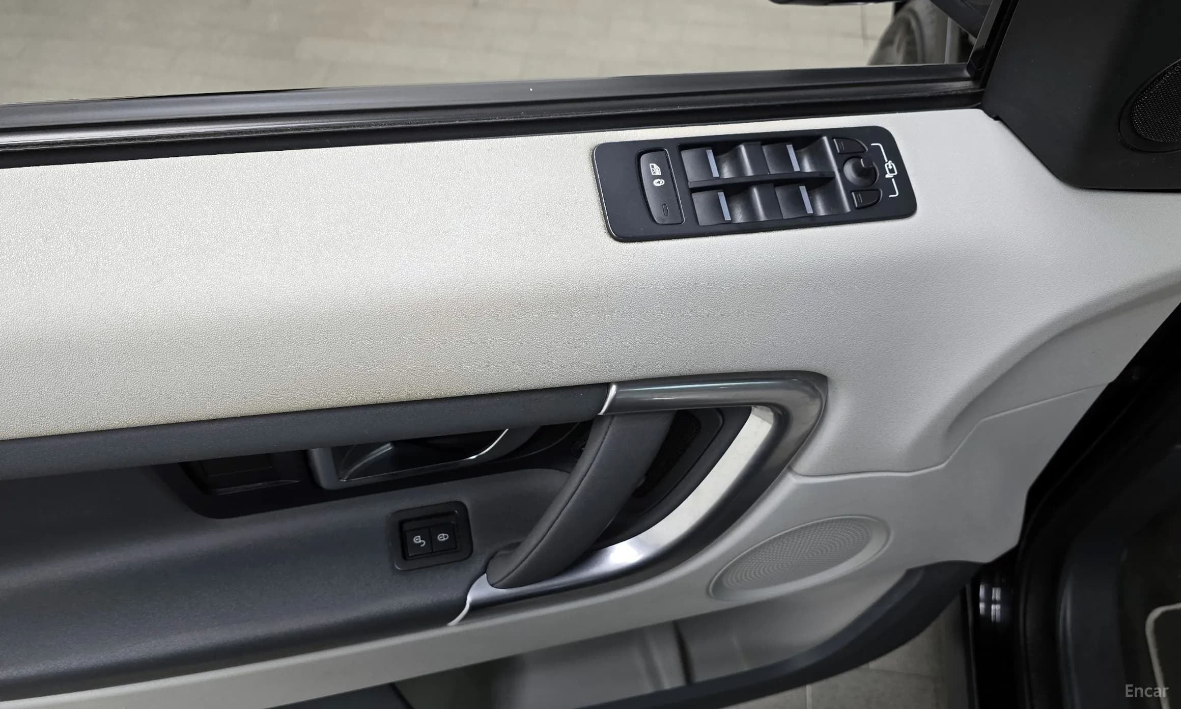 Discovery Sports