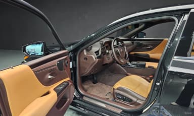 ES300h 7th Generation