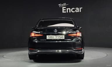 ES300h 7th Generation