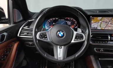 X5 (G05)