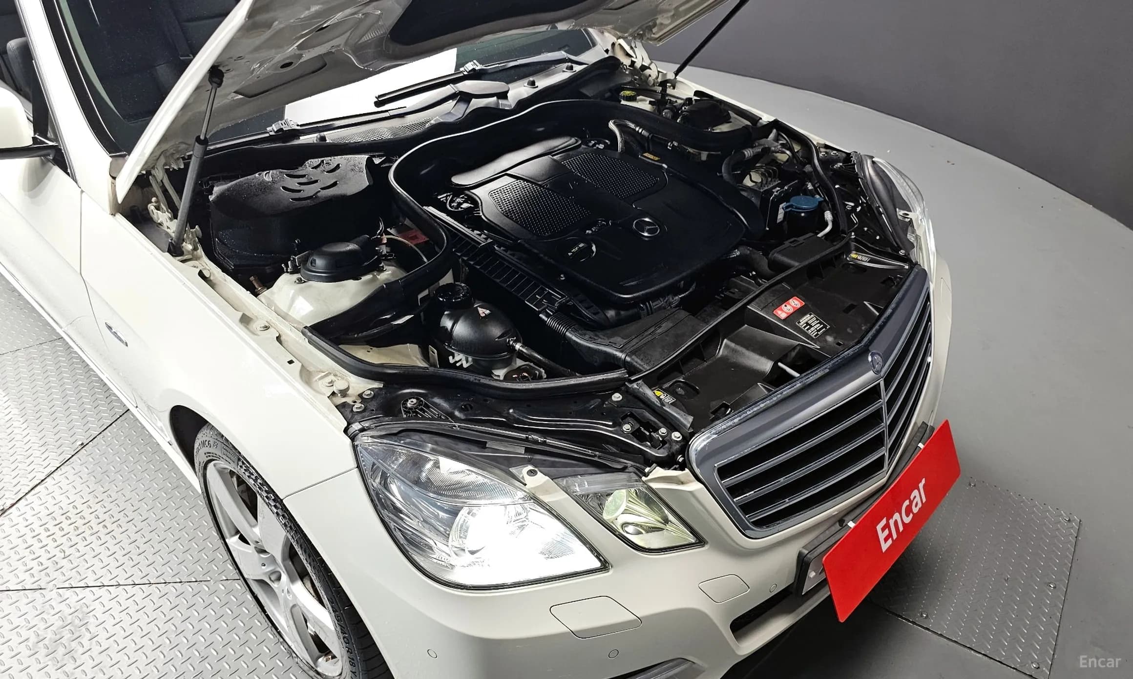 E-Class W212