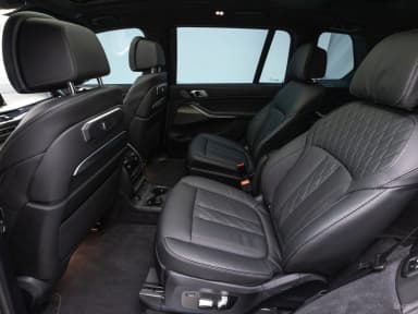 X7 (G07)