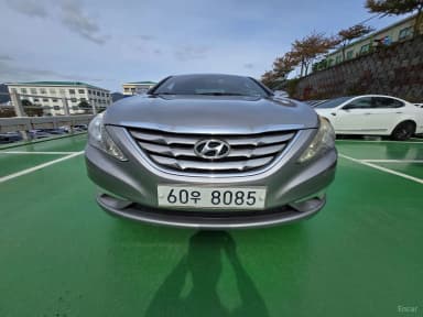YF Sonata