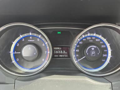 YF Sonata